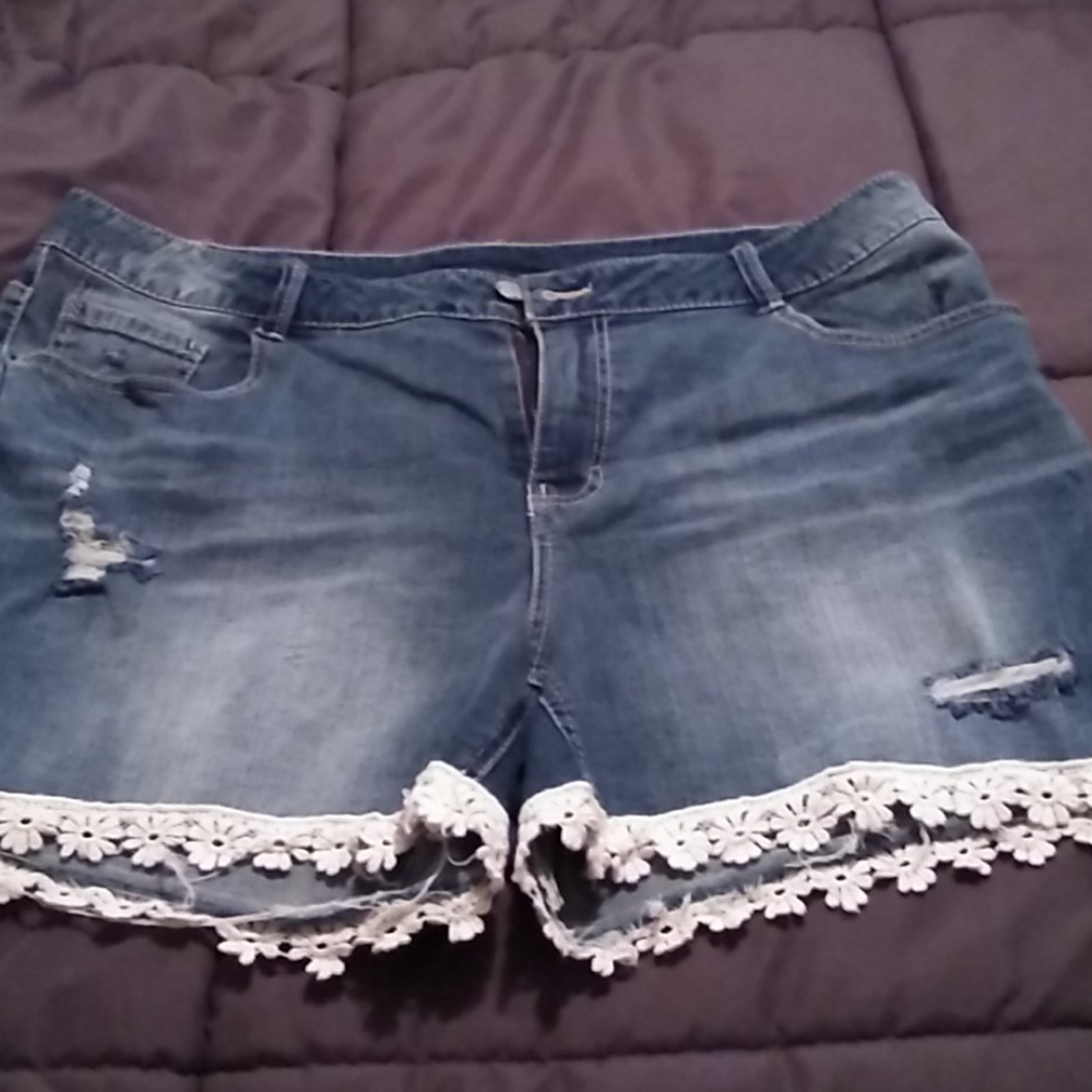 Women's Cute denim with white fringe